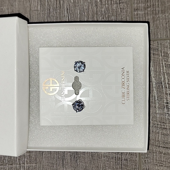 Giani Bernini 8mm Cubic Zirconia Round Stud Earrings - Picture 4 of 10